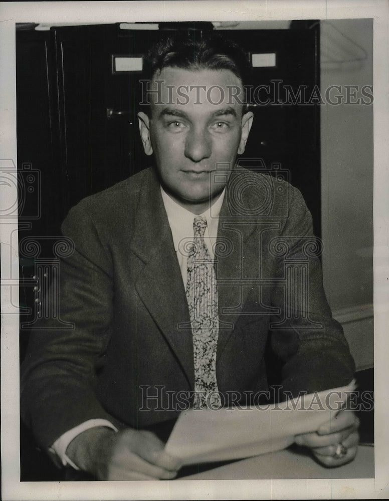 1940 Press Photo Rep. Charles Halleck of Ind. at Philadelphia convention - Historic Images