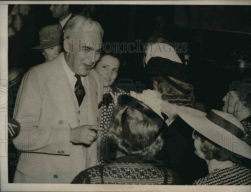 1940 Press Photo Chicago, Ill Paul V McNutt. at convention - neb24587 - Historic Images