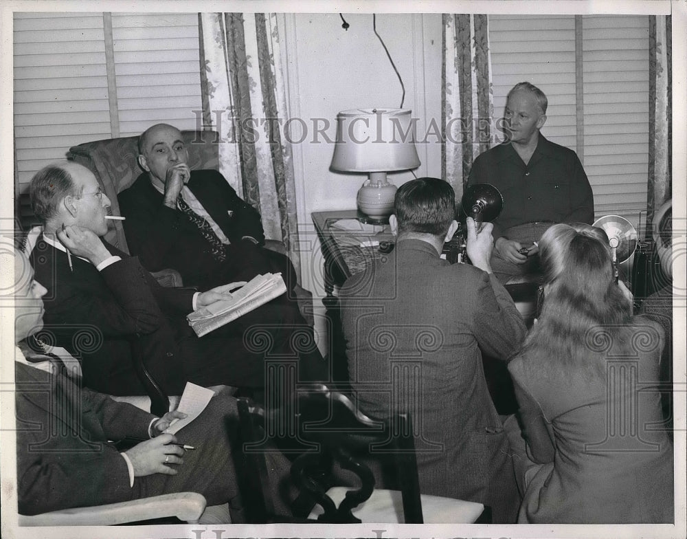 1944 Press Photo D.C. Bill Jack &amp; Ralph Heintz of Jack &amp; Heintz Aircraft Mfg - Historic Images