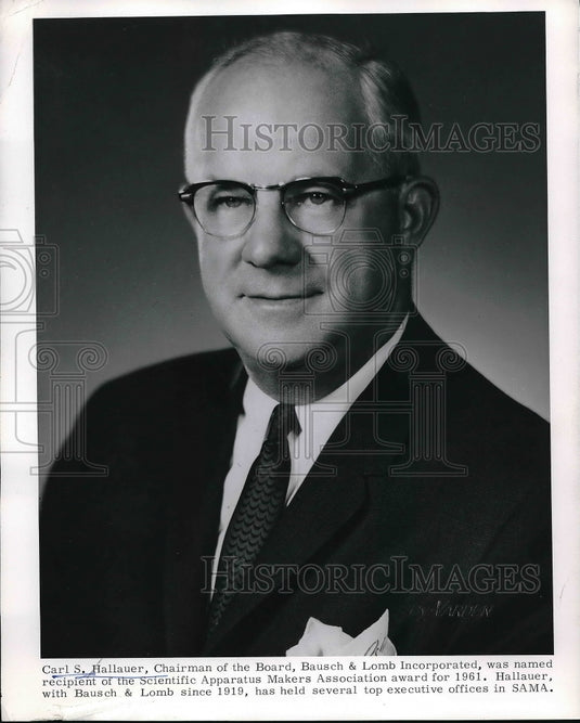 Press Photo Carl Hallauer Chairman of Board Bausch & Lomb Inc-Historic Images