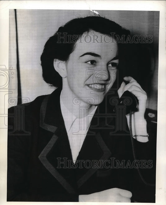1940 Press Photo Phyllis Schneider, Secretary Of James Roosevelt, Son Of FDR - Historic Images