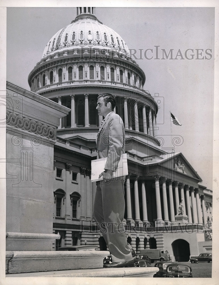 1946 Press Photo Herbert Miller Chief of White House Records Department - Historic Images