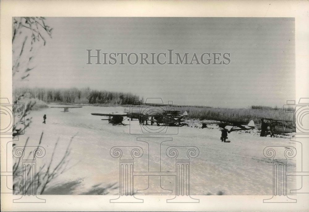 1949 Charter plane for Alaskan prospectors - Historic Images