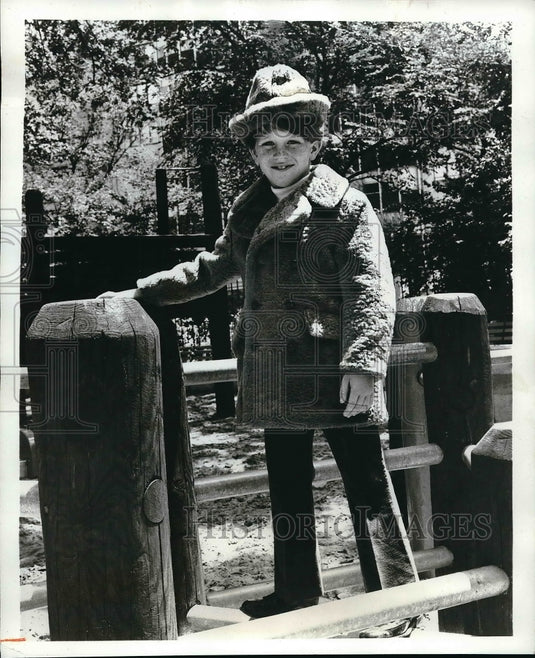 1971 Double - Historic Images