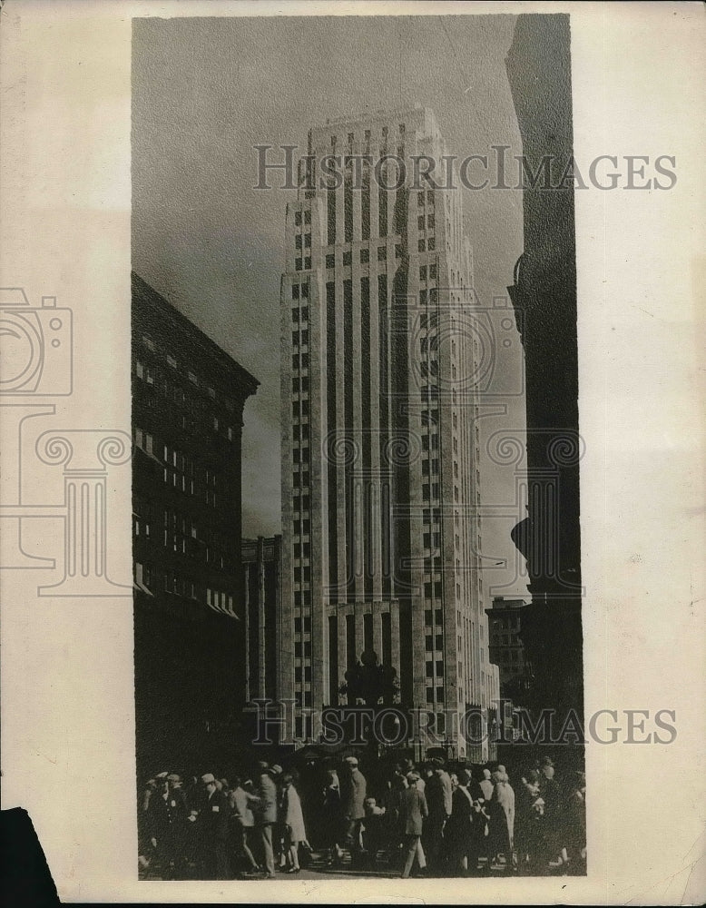 1930 One of the larger buildings in Minneapolis is the finest of its - Historic Images