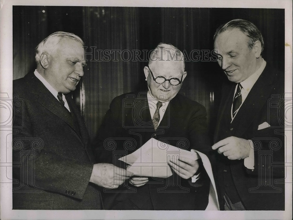 1937 Press Photo Sen. Wm Dietrich,VP John Garner,Sen Henry Ashurry - Historic Images