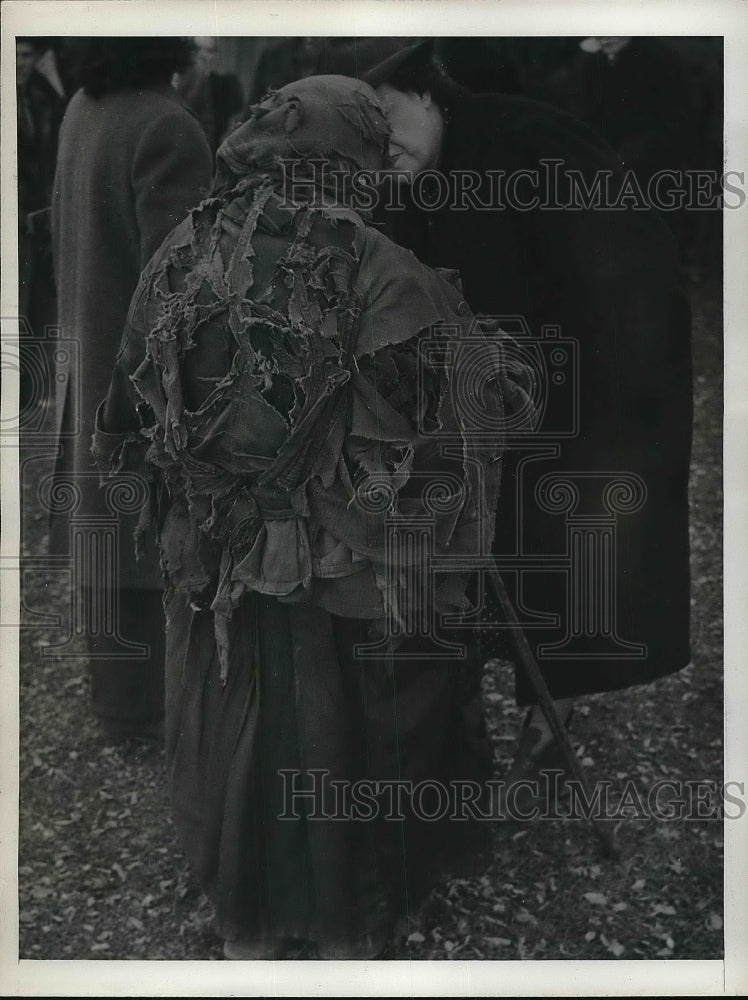 1945 Octavia Jeanvoine at Calmoutier, Ohio auction of her goods-Historic Images