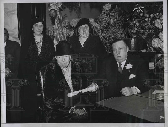 1933 Press Photo federal Judge John Knox, IRS Mr & Mrs C Hoey-Historic Images