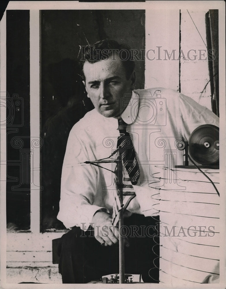 1925 Press Photo Senator Robert Norton posing for photo-Historic Images
