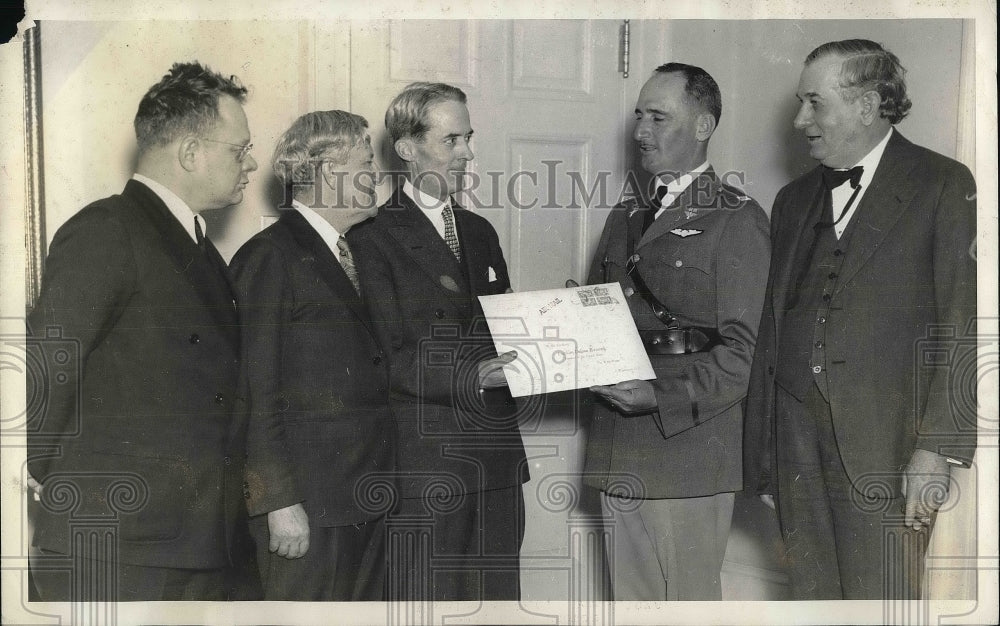 1936 Press Photo President Roosevelt Receives Invitation to Lay Cornerstone at N - Historic Images