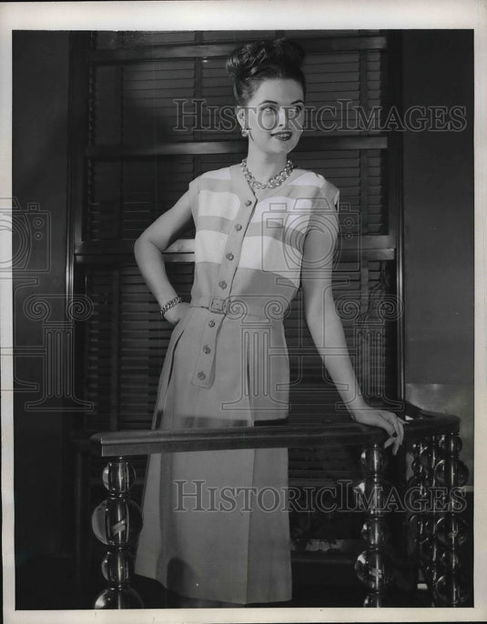 1945 Clare Potter combines bands of grey & white Irish linen to top-Historic Images