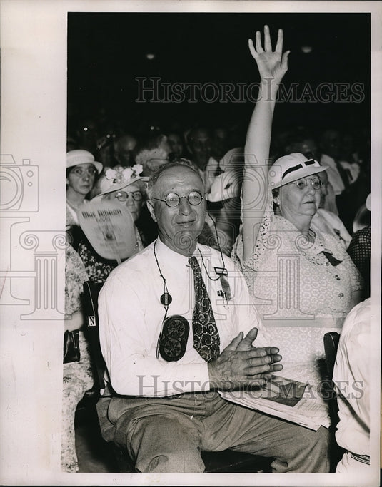1936 J.F. Frankenfield & Wife at Townsend Old - Historic Images