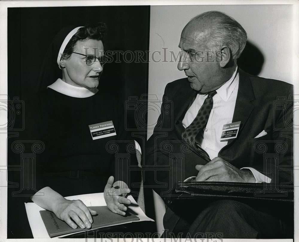 1966 Press Photo Sister Mary A.Schaldenbrand and Alan E. Guttmacher. - Historic Images