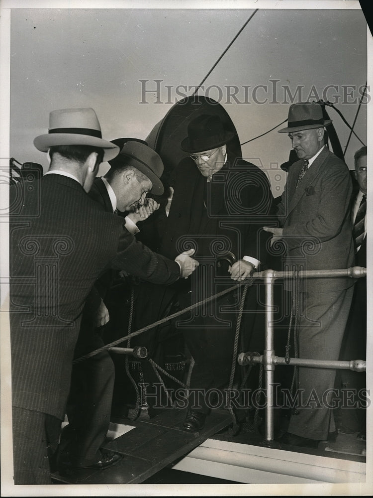 1938 Cardinal Dougherty arrives in New Jersey from his trip in - Historic Images