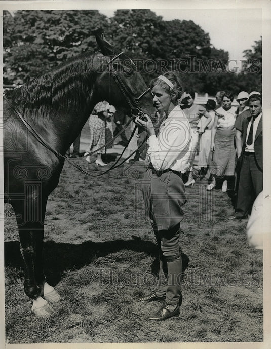 1933 Press Photo Mrs Curtis Dall Daughter of President Roosevelt & New Deal - Historic Images