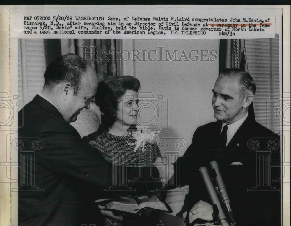 1969 Press Photo Melvin R Laird, John E Davis - Historic Images