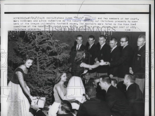 1957 Rose Queen Trudy Wood With Mary Williams & Linda Valentine - Historic Images