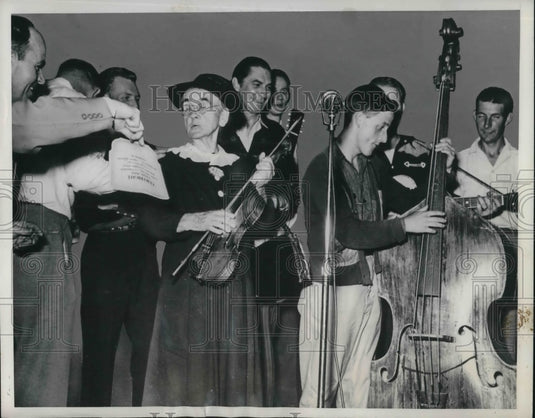 1946 Grandma Sprouse & Nelbert "Shorty" Sprouse, Hillbilly Band - Historic Images