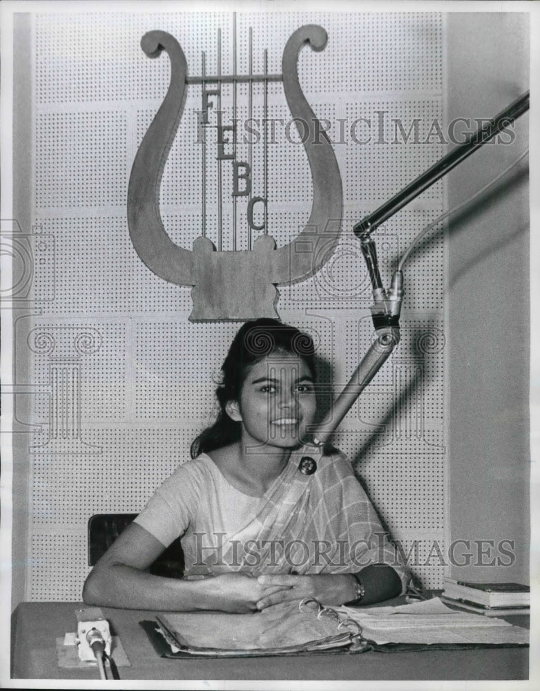 1968 Press Photo Miss Chandra De Silva of Ceylon Manilla - Historic Images