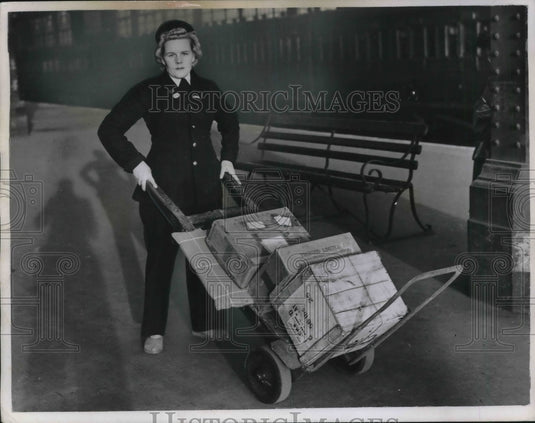Press Photo Mrs Ellen Driver of St Johns Hill London - Historic Images