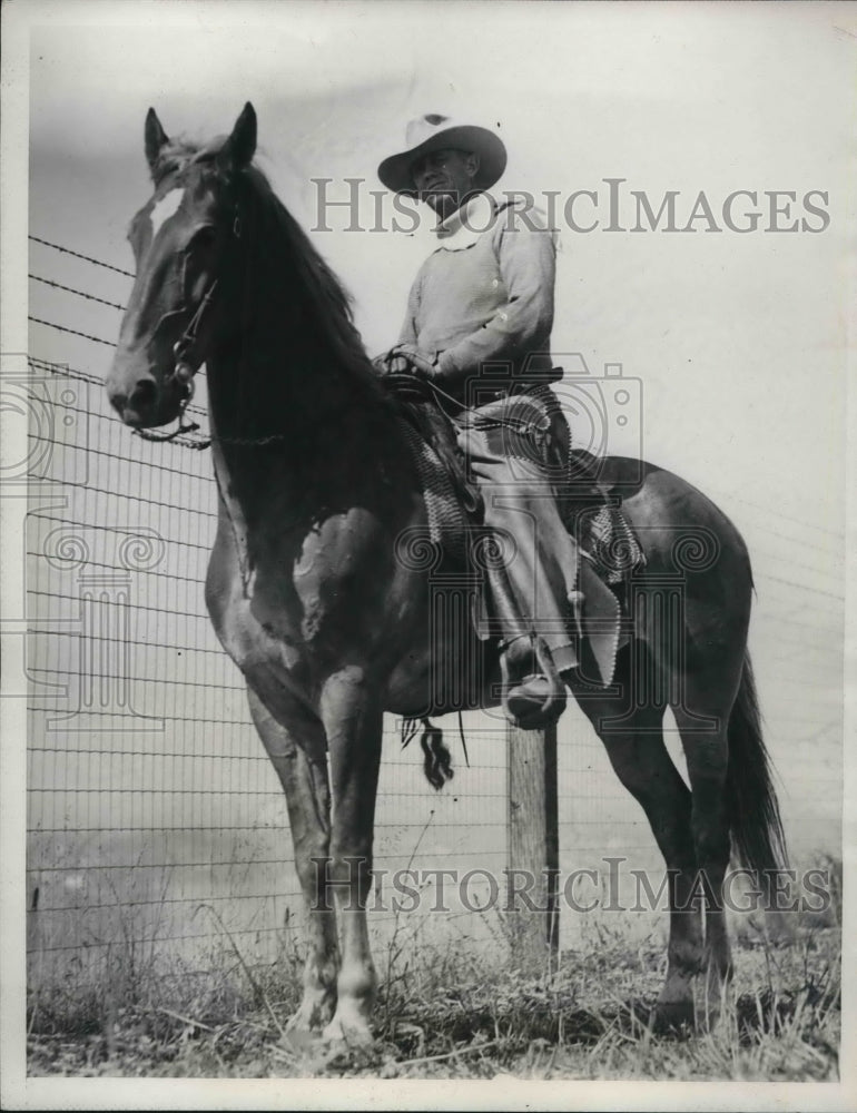 1932 Roy Ayers, mounted guard at LA, Calif. Olympic site-Historic Images