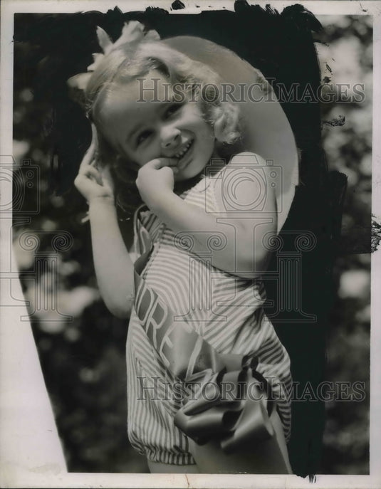 1950 Carol Negenborn Bathing Beauty Queen Of Andrews Playground - Historic Images