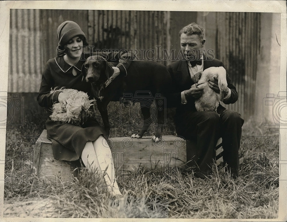 1929 Press Photo Dr. James Doyle, Veterinary of Evans Farm, Miss Billy Evans - Historic Images