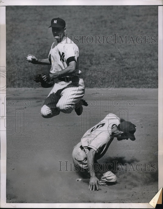 1950 Gerry Coleman 2nd Baseman Yankees Forces Paul Lehner Out MLB - Historic Images