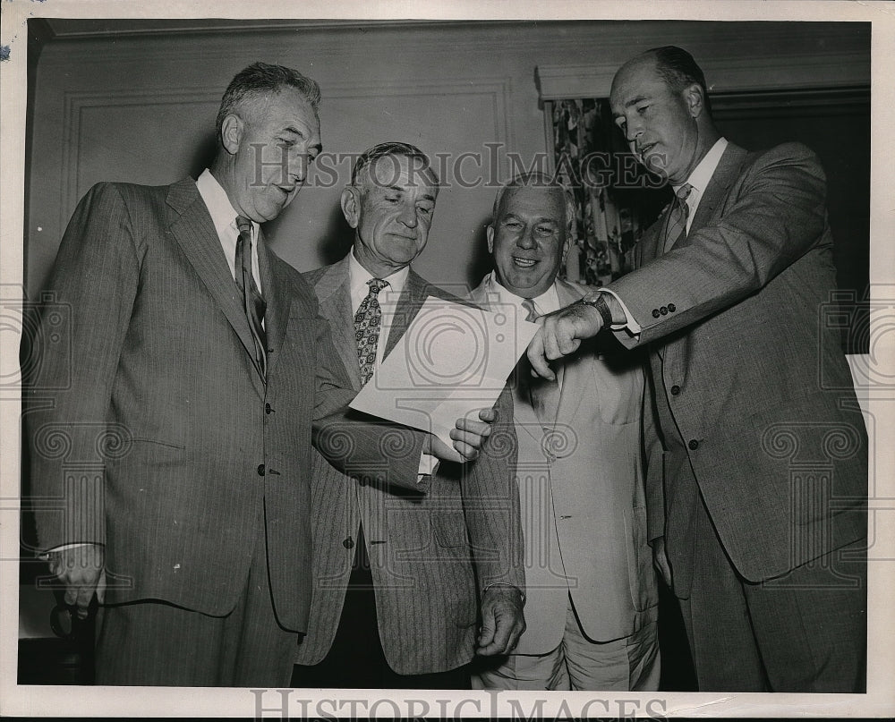 1954 New York Yankees Manager Stengel also pictured Frick, Giles - Historic Images