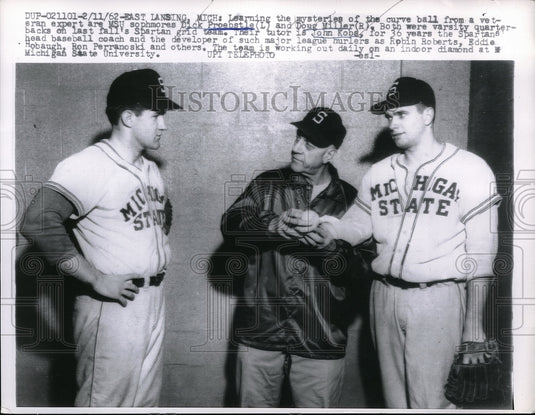 1962 Press Photo MSU sophomores Dick Proebstle, Doug Miller & coach John Kobs - Historic Images