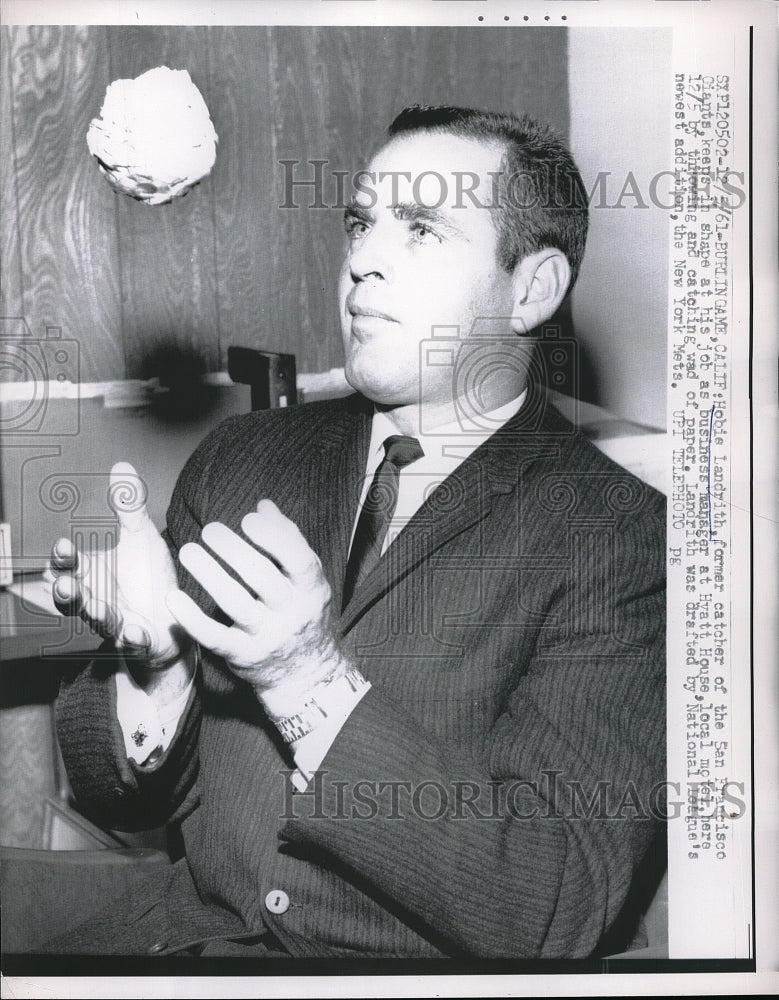 1961 Press Photo Hobie Landrith was drafted by the New York Mets - Historic Images