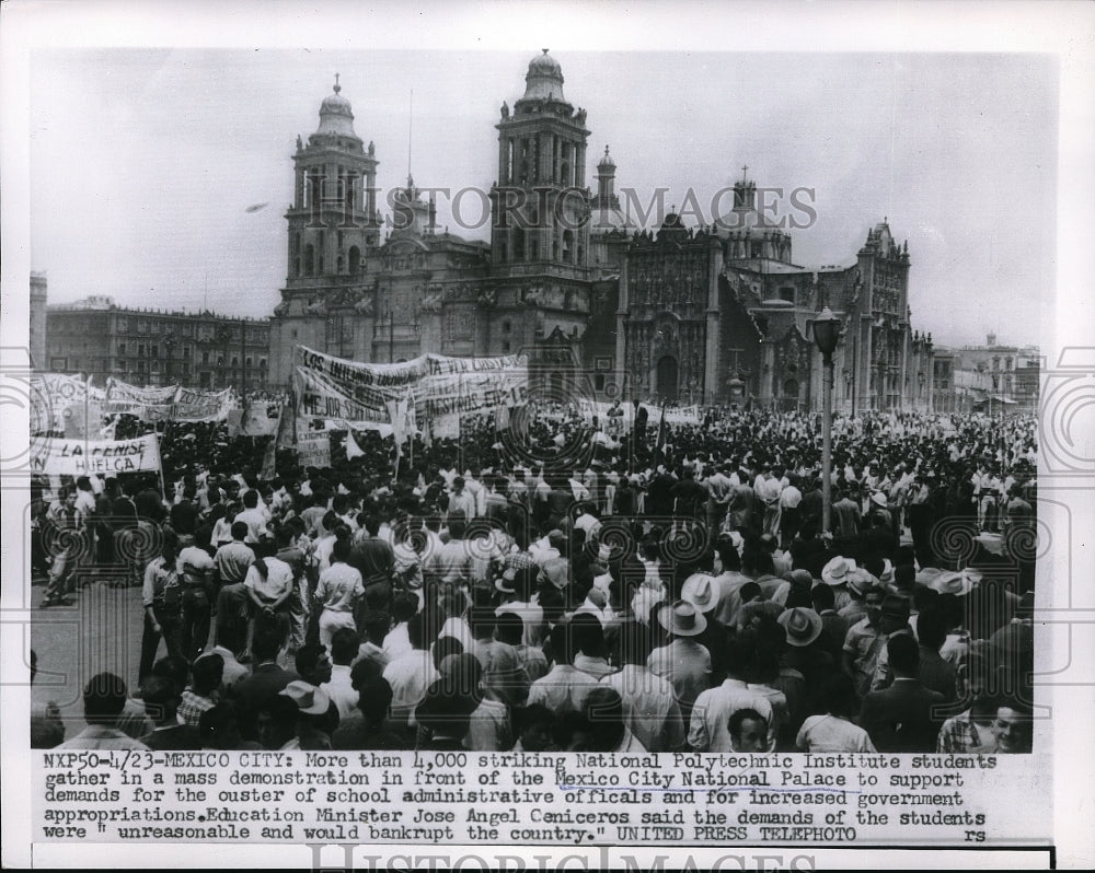 1956 Press Photo Mexico City, natl Polytechnic Institute protest - Historic Images