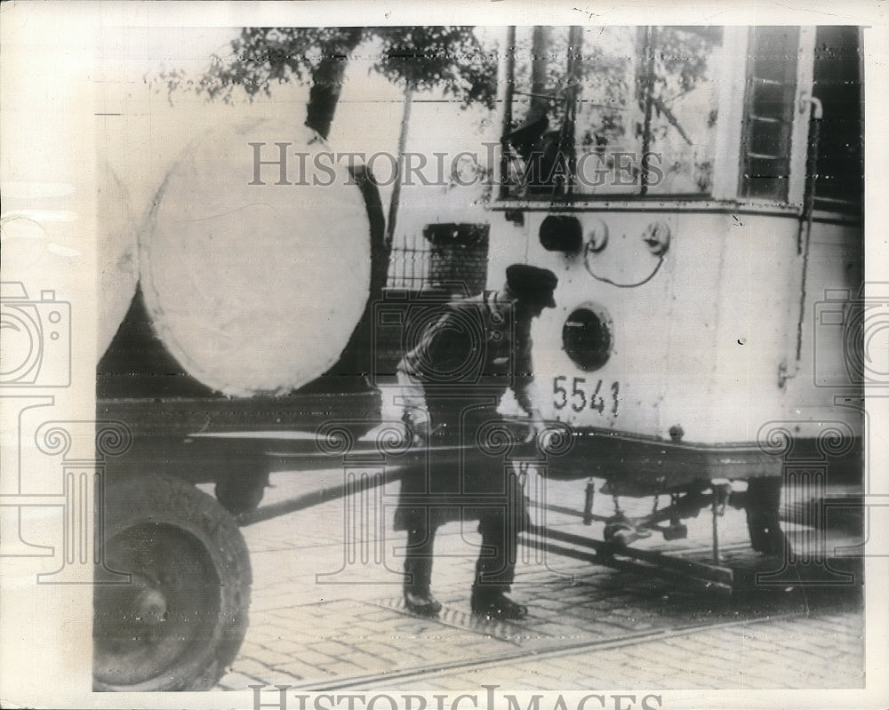 1944 Berlin streetcar used to haul trailers of material - Historic Images