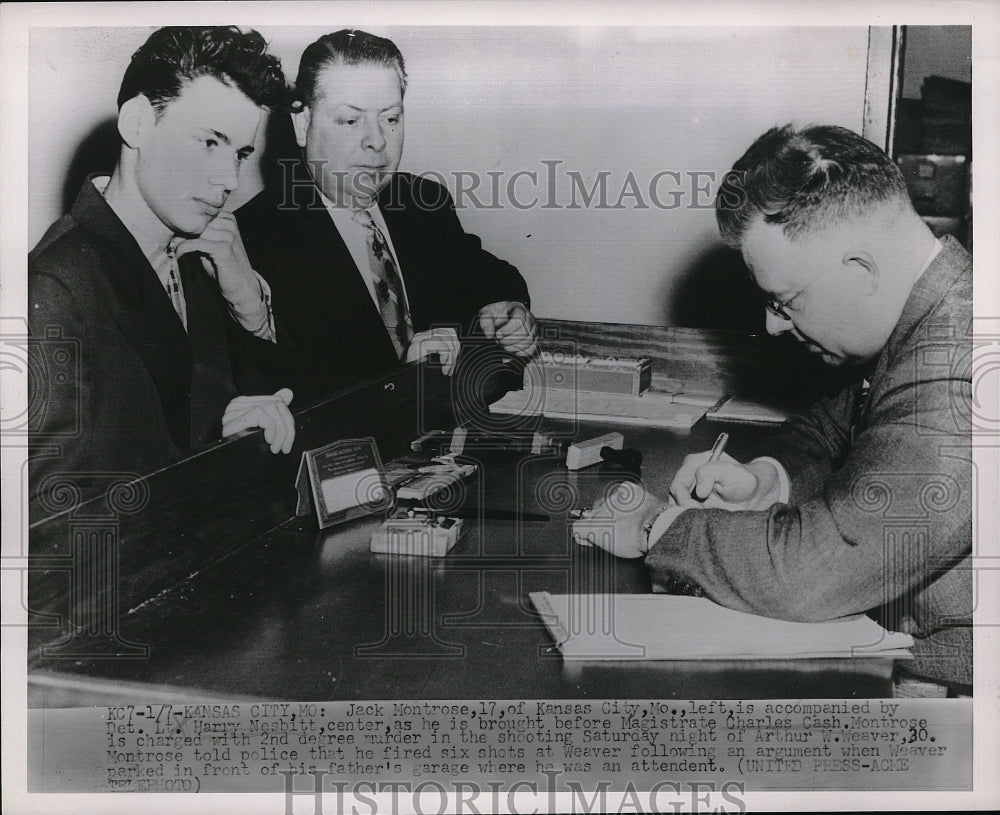 1952 Jack Montrose and Magistrate Charles Cash - Historic Images