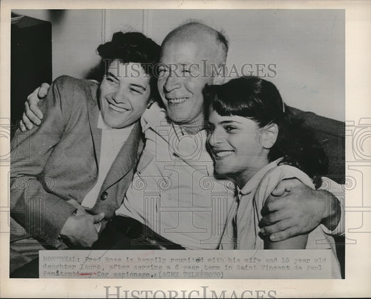 1951 Press Photo Fred Rose reunited w/ his wife & daughter Laura after serving a - Historic Images