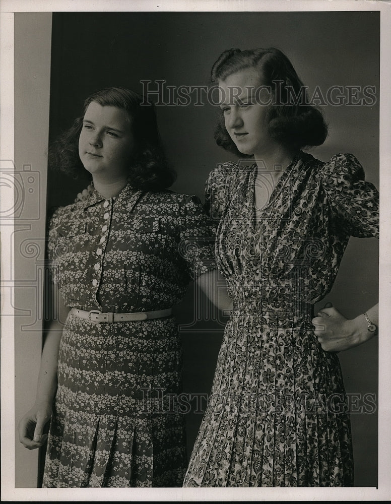 1939 Press Photo Anne Farley and Betty Farley. - Historic Images