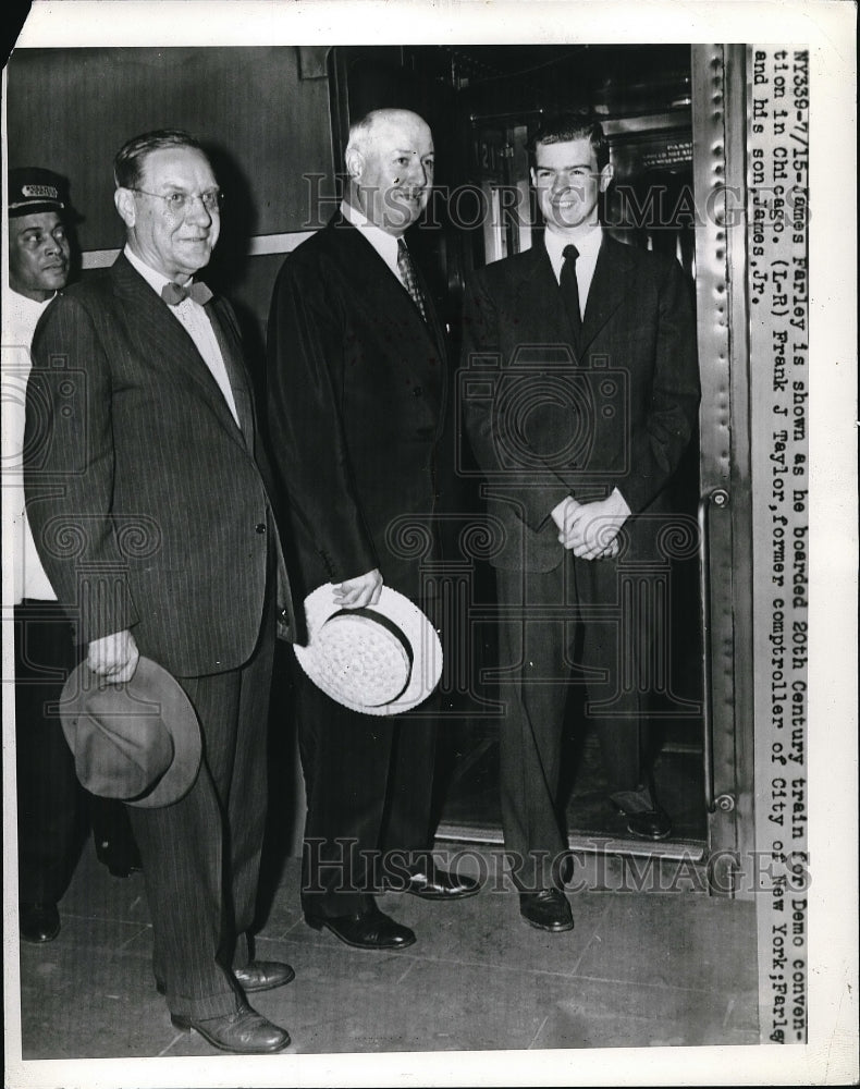 1944 James Farley &amp; Son James Board Train In Chicago - Historic Images