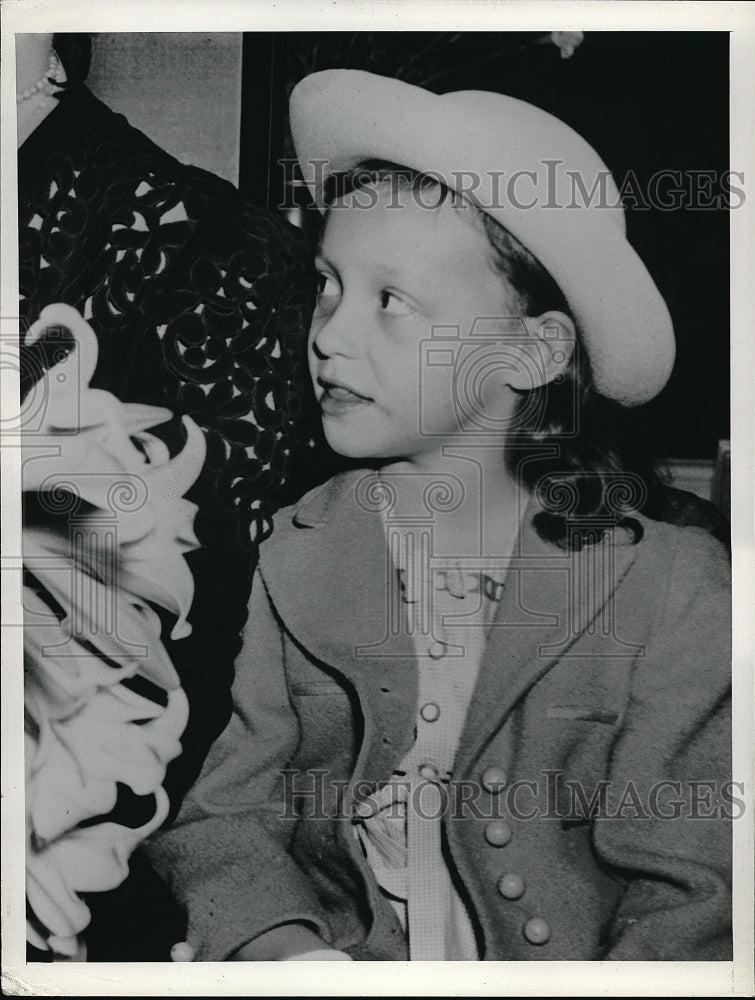 1939 Diana Hopkins Closeup - Historic Images