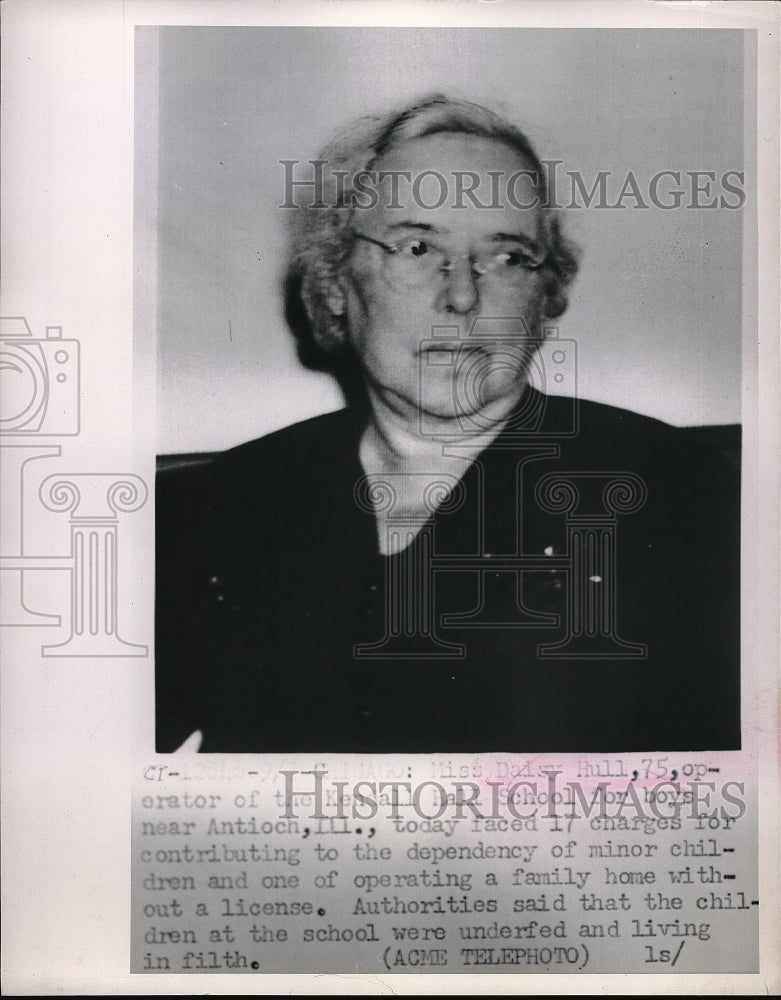 1951 Press Photo Miss Daisy Hull, charged with day car without a license - Historic Images