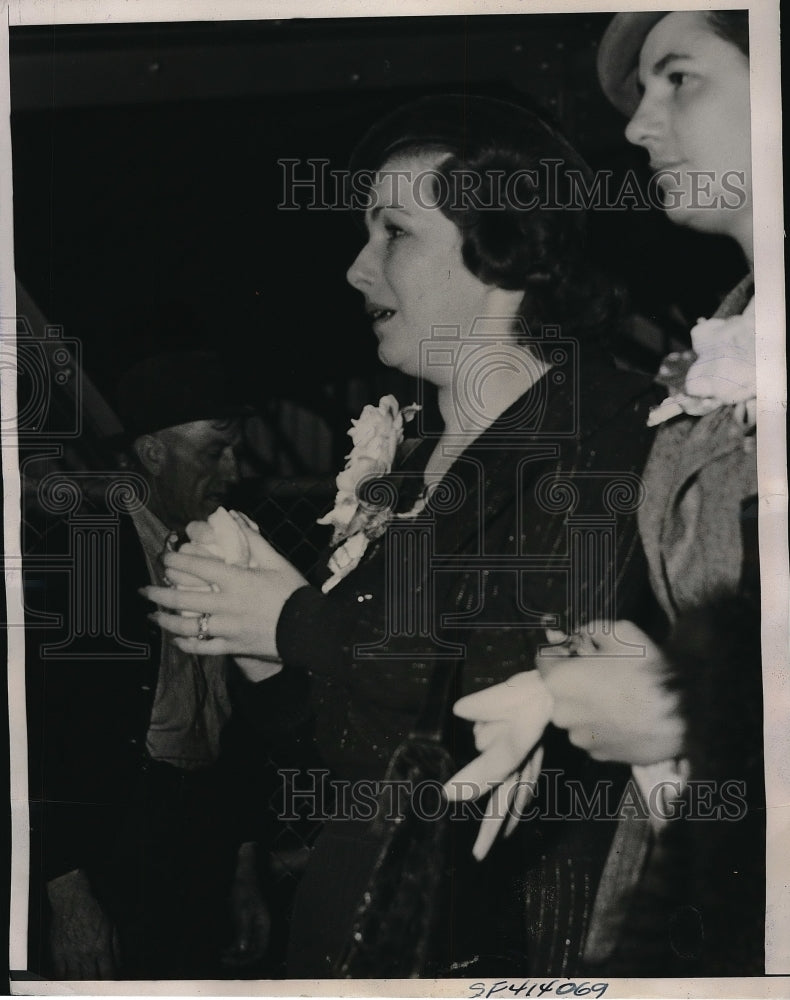 1937 Mrs. Stevens Fuqua, Wife of Officer Weeps as Husband Sails - Historic Images