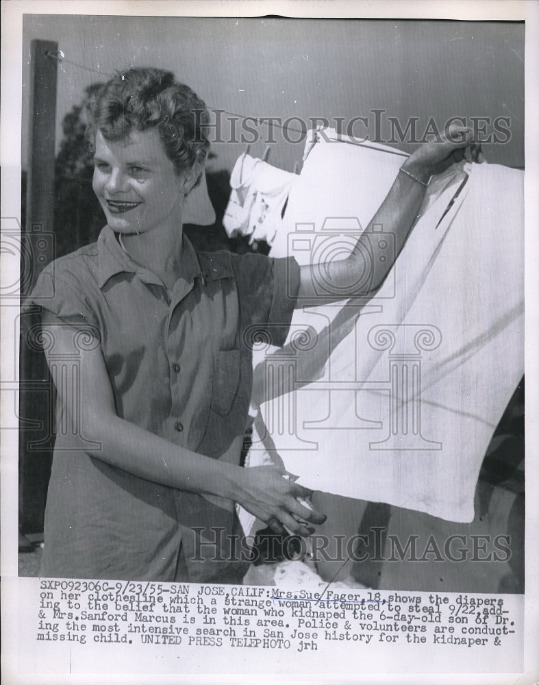 1955 Press Photo Mrs. Sue Fager Shows her Clothesline that woman tried to steal-Historic Images