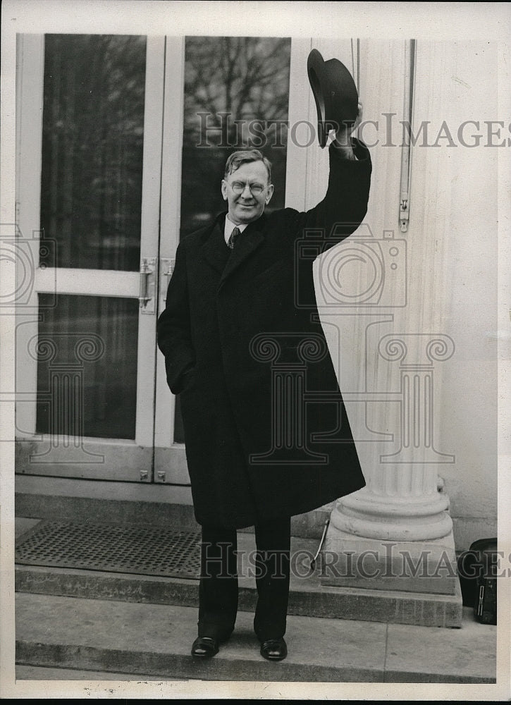 1933 Press Photo Secretary of Labor William M Doak Leaving White House - Historic Images