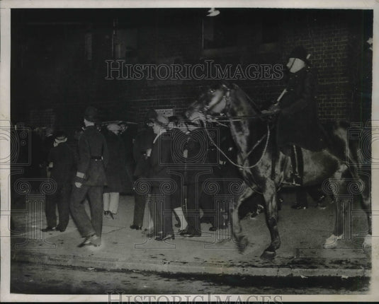 1932 Press Photo London Police & Communists Clash at St. George's Circus - Historic Images