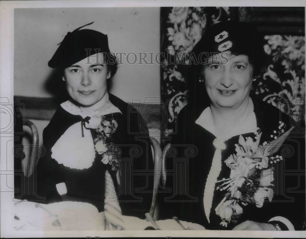 1936 Press Photo Mrs Theo Cobb Landon wife of Kansas Governor Womens celebration - Historic Images