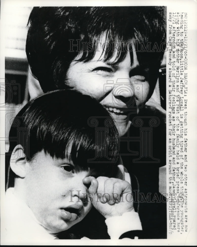 1968 Press Photo Mrs James A Lovell. astronaut&#39;s wife in Cocoa Beach, Fla-Historic Images