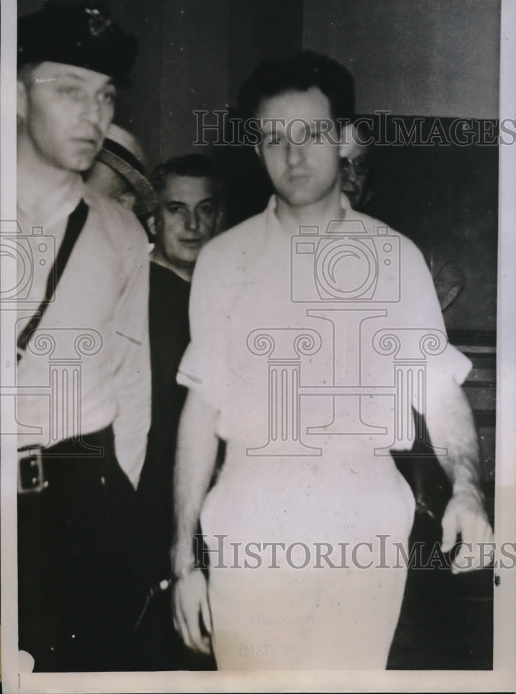 1935 Press Photo Confessed Murderer Gerald Thompson Found Guilty in Peoria - Historic Images