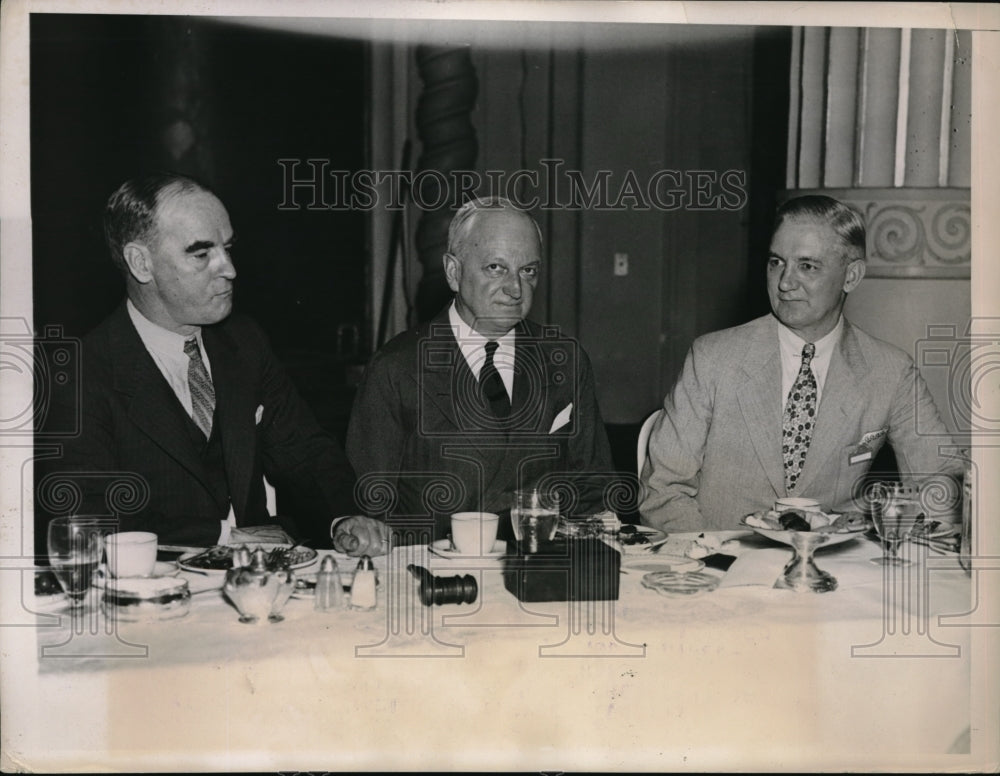 1936 Press Photo Harry N. Holmes &amp; Charles H. Taylor Asst. Director Of C.C.C. - Historic Images