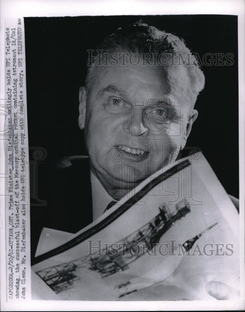 1962 Prime Minister John Diefenbaker Holds UPI Mercury Rocket Story - Historic Images