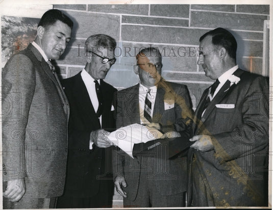 1958 Press Photo Councilmen Joseph Smith & Alex Cameron & Real Estate Developer-Historic Images