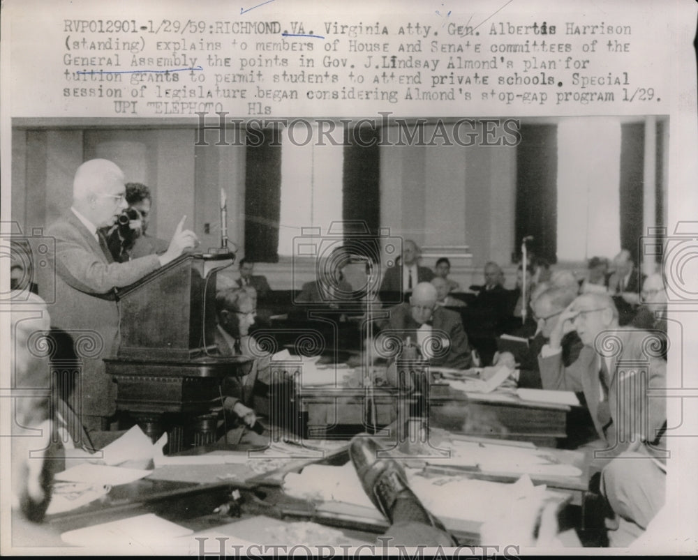 1959 Press Photo VA Attorney Albertis Harrison Speaks To Senate & House Members-Historic Images